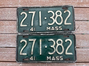 1941 Massachusetts Nummernschilder 241 382 Paar - Bild 1 von 2