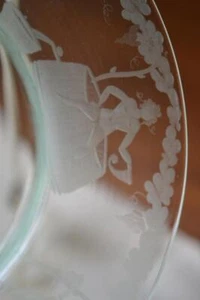 4 Murano Hand Blown Hand Etched Cherubs Cake Salad Plates Mint Green C1950's - Picture 1 of 8