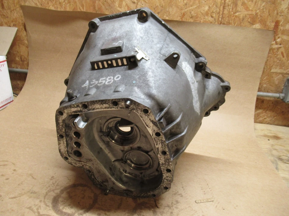 05-10 CAMPANA CAMPANA TRANSMISIÓN MANUAL 5 VELOCIDADES FORD MUSTANG GT 4,6 L TR3650 Foto 1 de 4