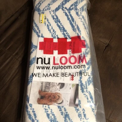 nuLOOM Rosanne Machine Washable Area Rug in Blue Transitional - Image 1 of 2