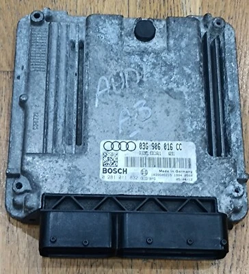 AUDI A3 2007 8P 1,9 TDI motor ecu 03G906016cc 0281011832 Foto 1 de 4