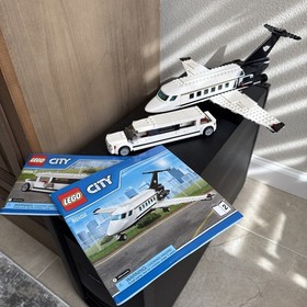 LEGO City Airport VIP Service 60102  