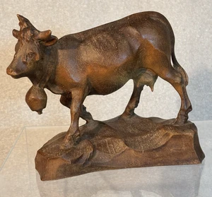 W.u.M. Heinzeller Holzschnitzerel Oberammergau Germany Wood Cow Bell Carving 4" - Picture 1 of 13