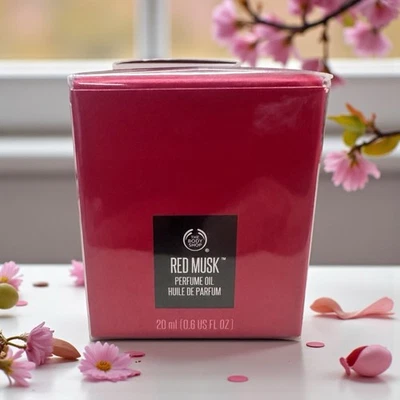 The Body Shop Red  Musk Huile De Parfum Perfume Oil 20 ml New Sealed Original - Image 1 of 4