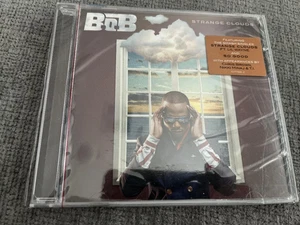 Strange Clouds [Clean] by B.o.B (CD, May-2012, Atlantic) SEALED - Imagen 1 de 2