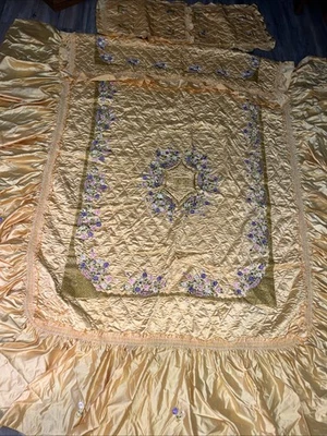 Colcha de satén de colección rosa melocotón bordado floral 94”x105” Old Hollywood Regency Foto 1 de 4