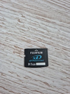 FUJIFILM H 1GB  XD-Picture Memory Card  for digital cameras - Image 1 of 3