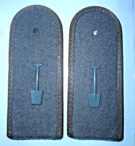 PAAR DDR FELDUNIFORM SCHULTERBRETTER PRIVATE PIONIEREINHEITEN. - Bild 1 von 2