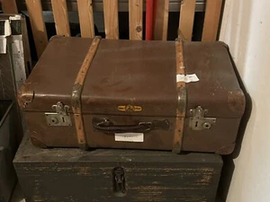 Koffer Antik HERMELINK STAVENHAGEN Vulkanfieber DDR oder älter - Bild 1 von 5