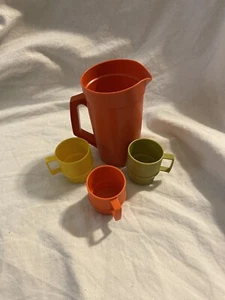 Vintage Tupperware Toys Mini Harvest Childs Pitcher with Mugs Cups - Picture 1 of 6
