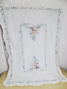 Tovaglia ricamata punto croce floreale vintage 66"x 49" rettangolare primavera - Foto 1 di 18