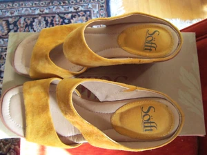 Sofft Women's Sandal Ginetta Yellow Suede Leather Size 8.5 M Pre-owned Mint Box - Picture 1 of 4