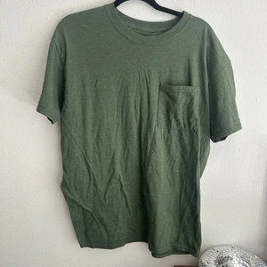 Athletic Works Olive Green Pocket T-Shirt Mens Large Casual Short Sleeve - Picture 1 of 5