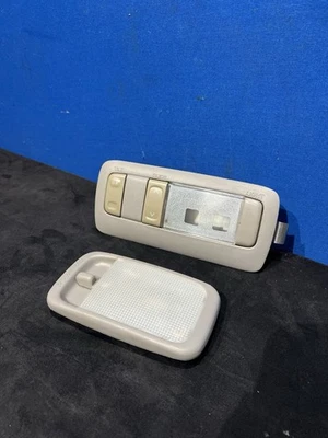 2001 - 2005 年雷克萨斯 IS300 原始设备制造商天窗控制面板和圆顶灯组件  — 第 1/4 张图片