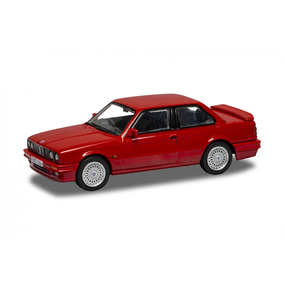 Corgi Vanguards 1:43 BMW E30 325i M-Tech 2, Brilliant Red Model Car - Image 1 of 1