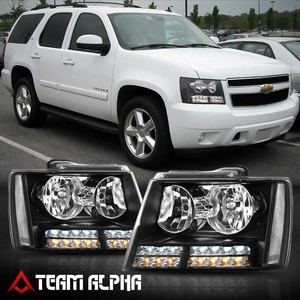 Fits 2007-2014 Suburban/Tahoe <LED DRL/TURN SIGNAL></p>
<p>Black/Clear Corner Headlight