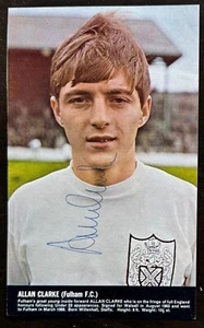ALLAN CLARKE signed 1968 football league review picture FULHAM LEEDS UTD - Picture 1 of 1