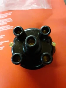 Ford Escort Mk3 1.1 CVH (Germany) NOS Genuine Motorcraft (Lucas) Distributor Cap - Picture 1 of 3