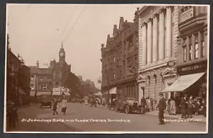 Postcard Doncaster Yorkshire motor car WR 9588 St Sepulchre Gate and Clock RP - Picture 1 of 2