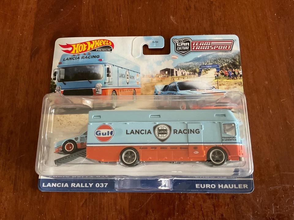 Hot Wheels Team Transport #26 Lancia Rally 037 Euro Hauler GULF OIL - Image 1 of 3