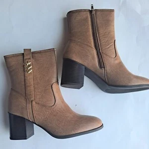 Rampage Brown Heron Block Heel High Ankle Boots - Size 10 - Picture 1 of 13