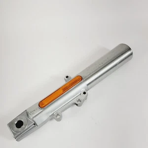 Harley-Davidson 2009-2013 Tri-Glide Right Side Fork Lower Leg 41 MM 83800-09 - Picture 1 of 9