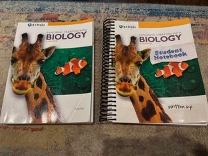 Apologia Exploring Creation With Biology (3rd Edition) Textbook and Student NB - Picture 1 of 3