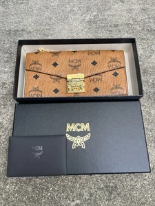 MCM Tracy Wallet On Chain In Visetos - Picture 1 of 19