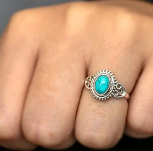 Oval Cabochan Turquoise 925 Sterling Silver Ladies Gemstone Ring Boxed Jewelry - Picture 1 of 6