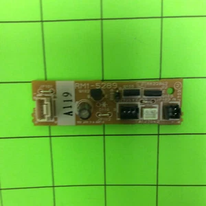 Placa conectora impresora láser HP Color Laserjet CP2025 RM1-5289 RK22842 - Imagen 1 de 4