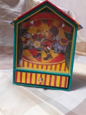 ALTE CIRCUS  Music Box Spieluhr top zustand selten - Bild 1 von 4