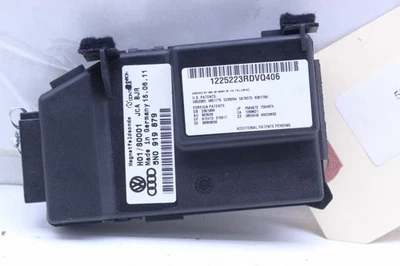 2010-2013 Volkswagen Gti Jetta Magnetic Field Compass Module OEM Used - Image 1 of 4