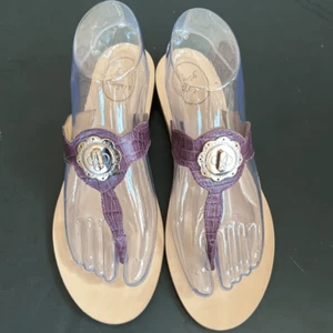 Jack Rogers 7.5 Larissa Purple Croc Embossed Leather Gold Turn-Lock Sandal - Picture 1 of 12