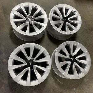 19" Tesla Model 3 Factory OEM Silver Wheels Rims 2021-2023 - Picture 1 of 3