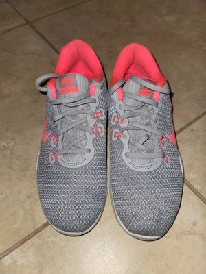 Nike Womens Sz 9 Flex Trainer Athletic Shoes Gray Pink 898479-006  Sneaker . - Image 1 of 4