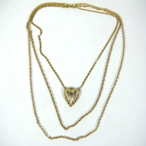 Vintage Gold Tone 3 Chain Necklace Heart Pendant Shell Ribbed Pattern 29 in - Picture 1 of 9
