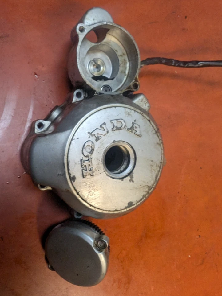 ¡Bonito! Honda NX250 1988-1993 arranque engranajes estator y cubierta motor izquierdo NX 250 Foto 1 de 4