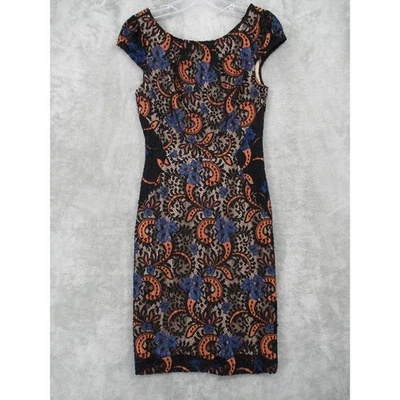 Vestido de encaje Mystic para mujer pequeño cachemira encaje manga gorra caprichoso fiesta ceñido al cuerpo Foto 1 de 4