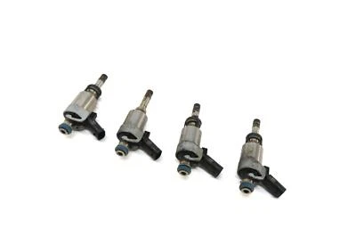 08-17 AUDI A3 A4 A5 A6 Q5 TT (8P B8 8K 8T 8R MK2 C7) 2.0L FSI FUEL INJECTOR SET Foto 1 de 3