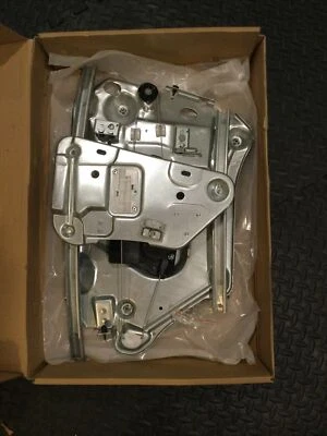 Regulador de ventana eléctrica de cuarto trasero de vidrio Dorman LH para Chrysler Sebring Foto 1 de 2