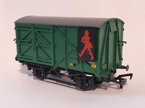 Bachmann 38-954 BR CLV Palvan Johnnie Walker whiskey green BNIB - Picture 1 of 13