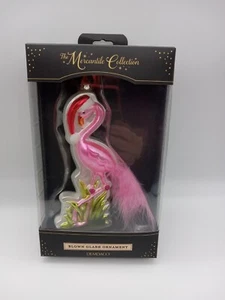 Tropischer Flamingo Vogel Weihnachtsschmuck Weihnachtsmütze mundgeblasenes Glas Demdaco 5,5" NEU - Bild 1 von 11