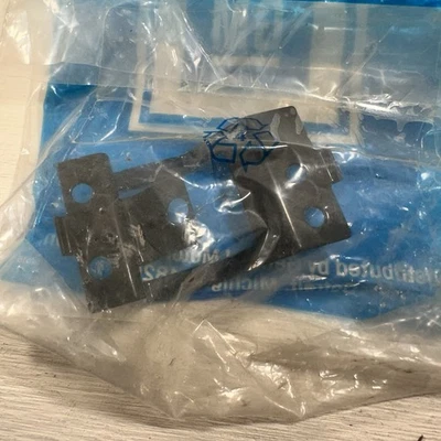 New OEM GM 10060782 Glove Box Door Latch Striker Fits 1993 Chevrolet Lumina - Image 1 of 4