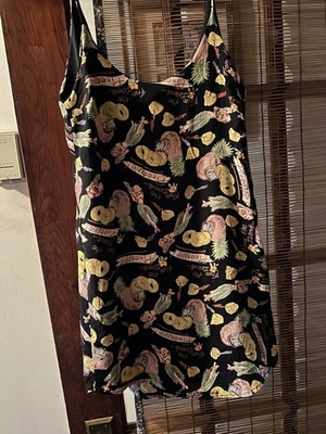 Vestido sin mangas con estampado tropical marca Lucy Love talla XS 100 % rayón estampado vibrante Foto 1 de 3