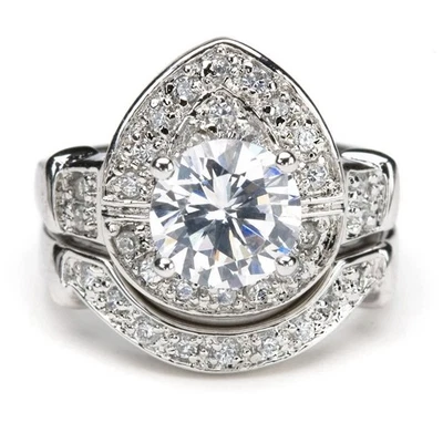 Anillo de ley Barbara Stanwyck de la colección Hollywood en caja Foto 1 de 4