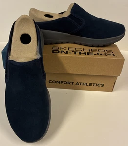 Skechers On The Go Joy Snuggly Clogs Women 8 Navy Suede Mules Gogamax Insoles - Picture 1 of 10