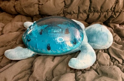 Nube B Tranquilo Tortuga Marina Azul Aqua Sueño Chupete Noche Luz-Luces y Sonidos Foto 1 de 4