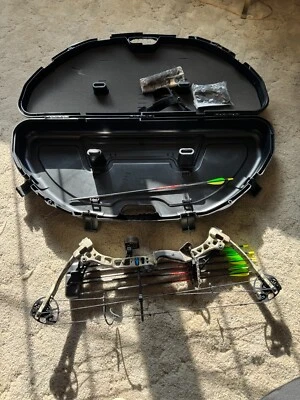 Arco de borde de navaja Diamond Bowtech juvenil Foto 1 de 4