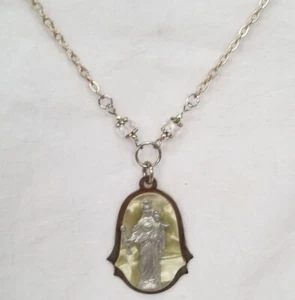† VINTAGE Our LADY of Consolation Pendant NECKLACE Bakelite Clear CRYSTALS - Picture 1 of 5