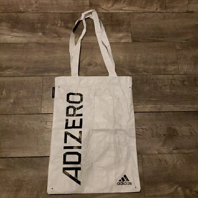Adidas ADIZERO Blanco Negro Logo Almacenamiento Pista Zapato Bolsa Bolso de Transporte 16"x11.5" Nuevo sin Etiquetas Foto 1 de 4